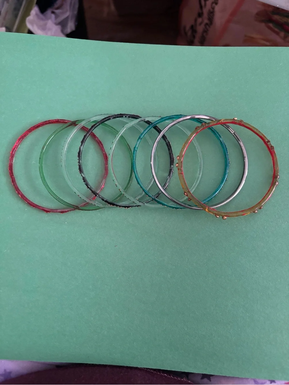 Source Unknown Shiny Green Stackable Bangle Bracelet Set